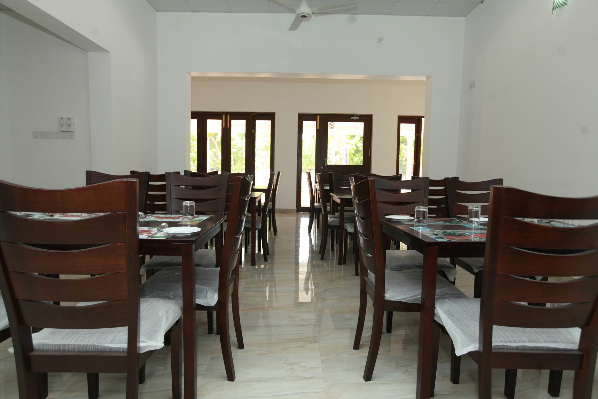 Lavonka Tourist Rest Anuradhapura Exterior foto