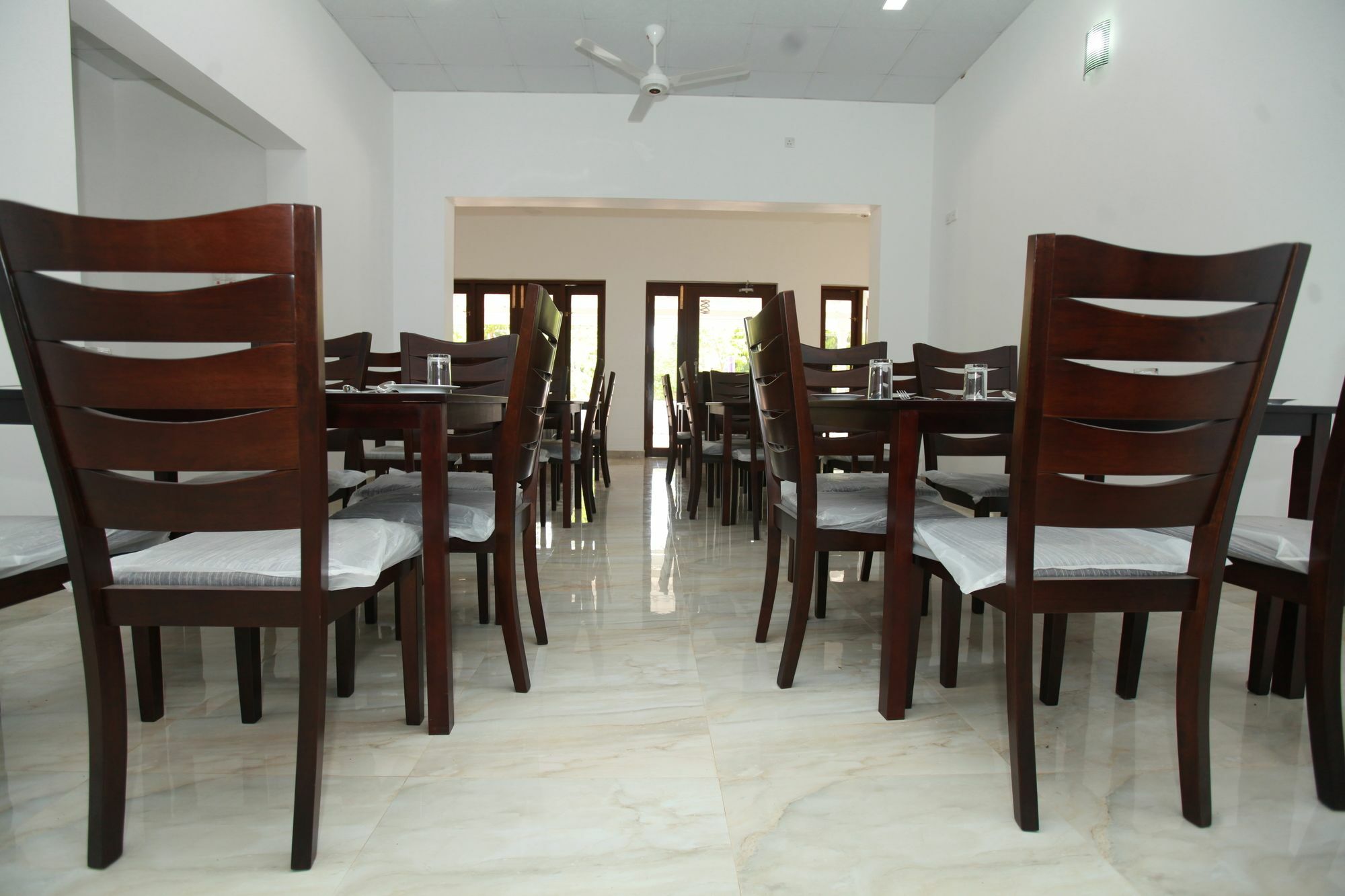 Lavonka Tourist Rest Anuradhapura Exterior foto